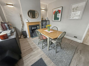 Photo 1- click for photo gallery